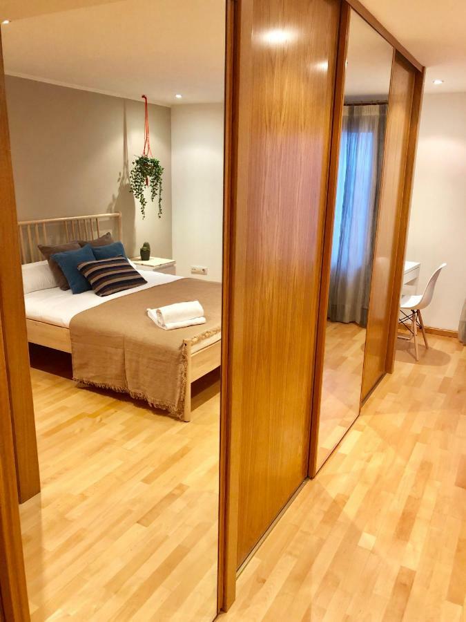 Ferienwohnung Oupen De Dor - Virgenes El Pilar Saragossa Exterior foto