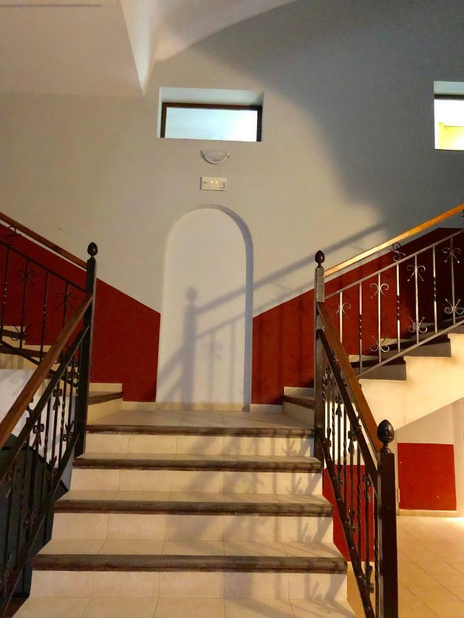 Ferienwohnung Oupen De Dor - Virgenes El Pilar Saragossa Exterior foto